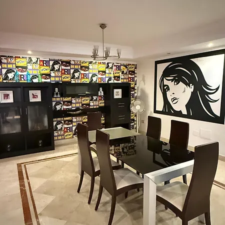 Villa Family Friendly Next To Puerto Banus *